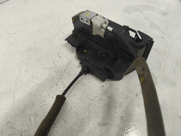 SERRURE DE PORTE AVANT DROIT RENAULT KADJAR - Vue 2